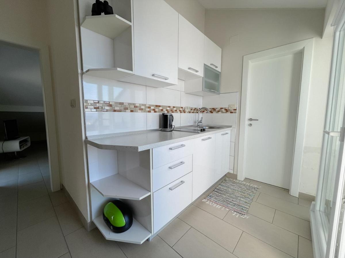 Ferienwohnung Ferienhaus Ivanka Trogir Exterior foto